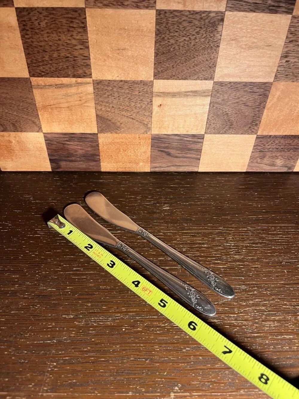 Pair of Oneida Bess II Floral Butter Knives A203